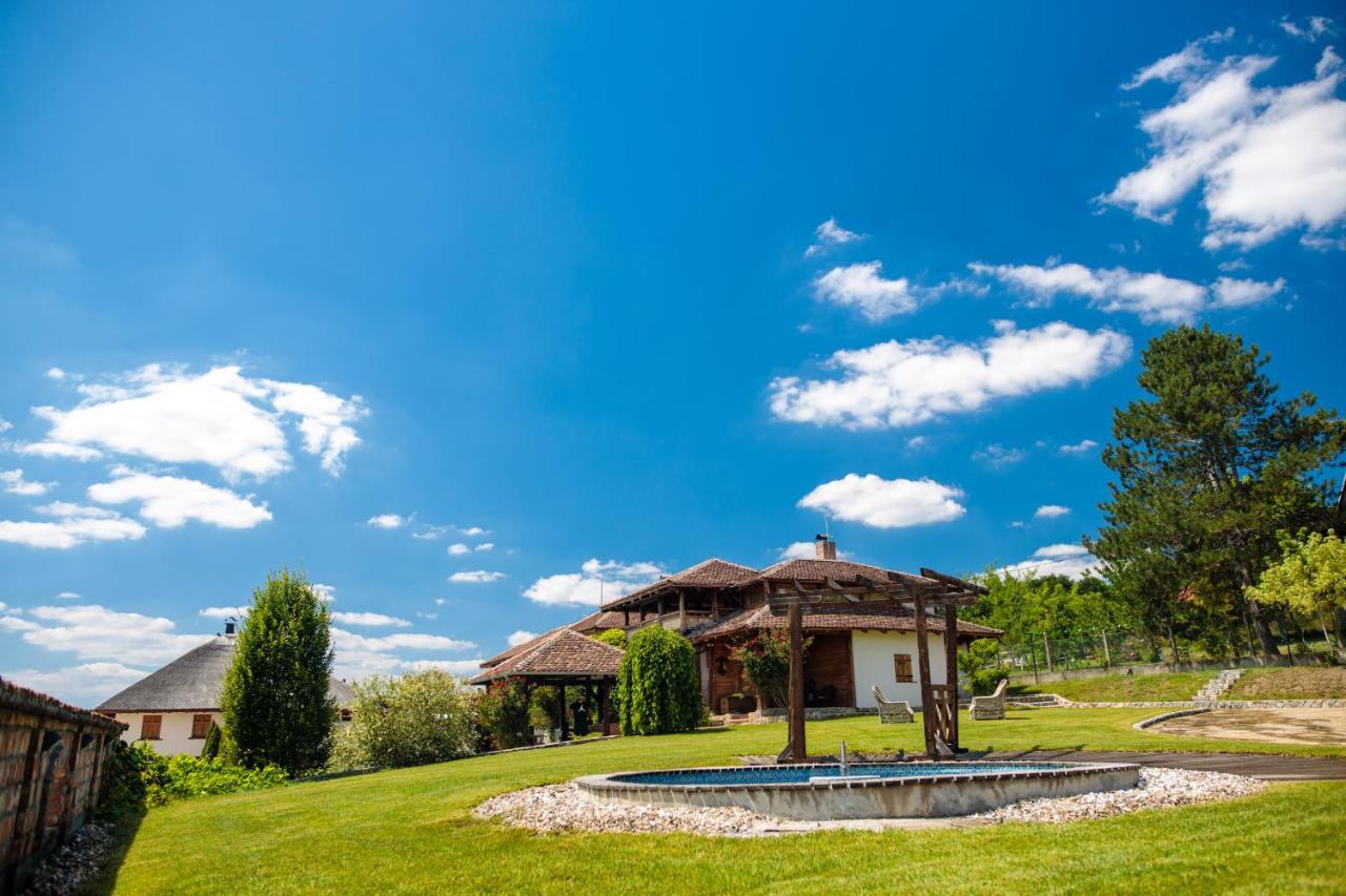Woodland Resort Kragujevac Exteriér fotografie